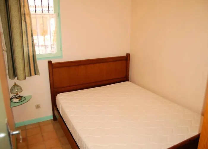 Apartment Grande Bleue - 2 Pieces 4 Couchages Port Mae-5134 *
